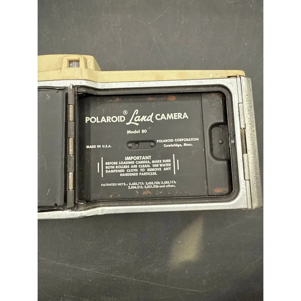 VTG Polaroid Land Camera Model 80”Highlander